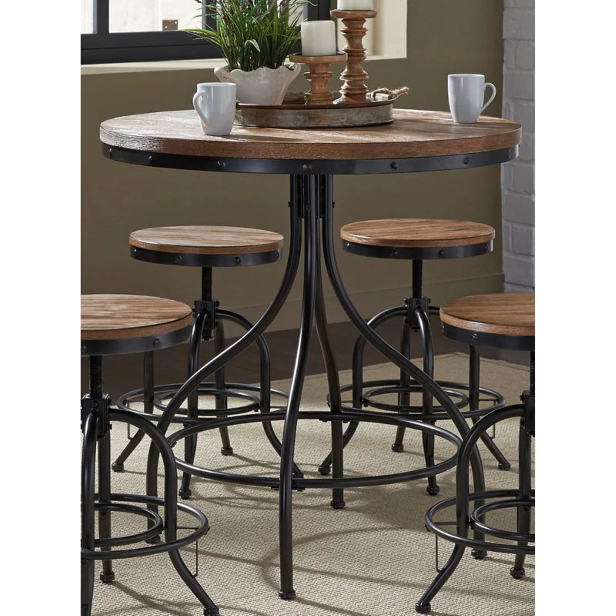 Vintage Pub Table Z595