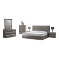 King Bedroom Set in Gloss Gray T69647