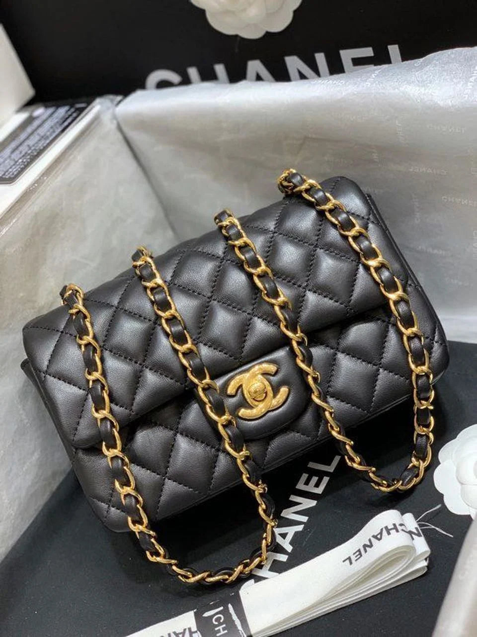 Black Shoulder And Crossbody Bag M97015