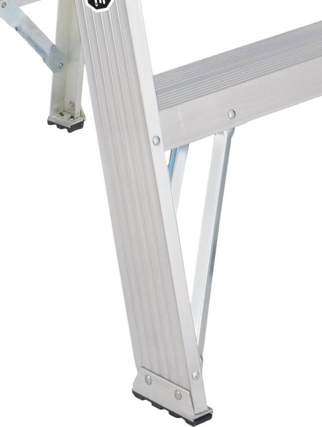 4-Foot Aluminum Stepladder, 250-Pound Capacity, Type I X579