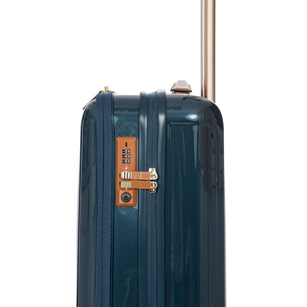 21x22 Carry-On Spinner with Pocket Night Blue A990