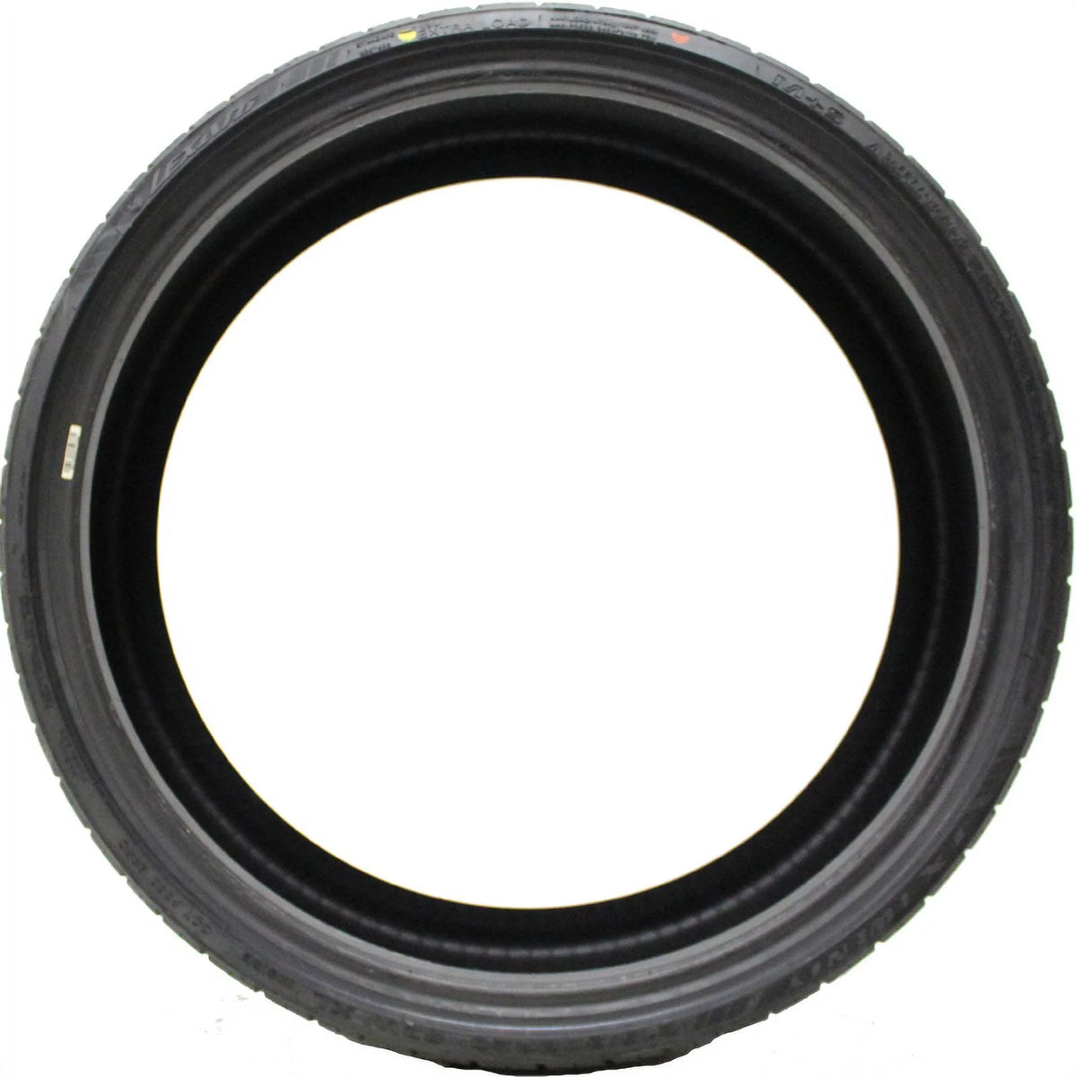 245/45ZR19 102W XL Passenger Tire O940