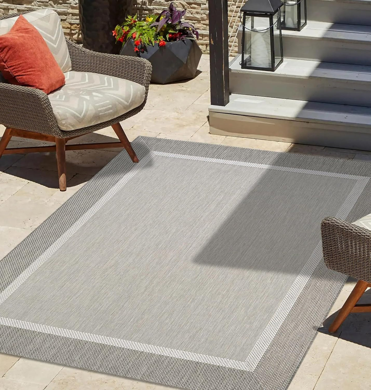 5'10" x 9'2" Champagne-Taupe Indoor/Outdoor Area Rug L638
