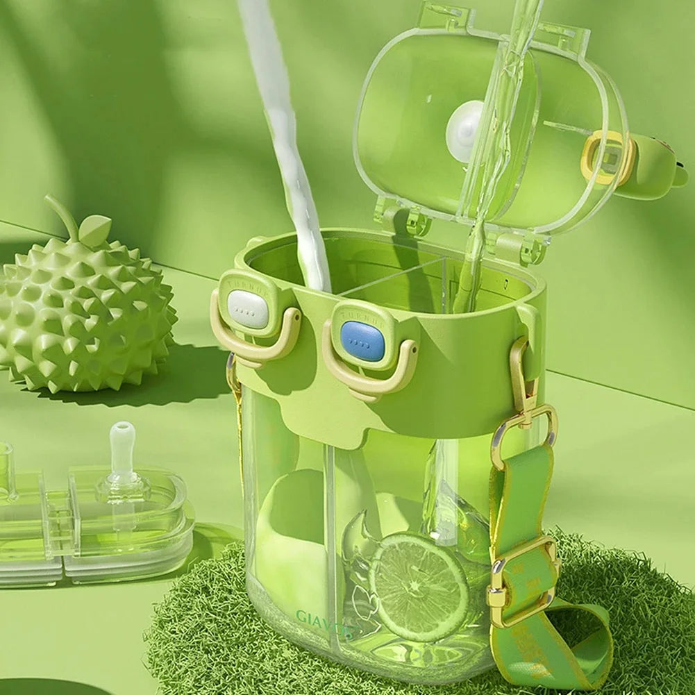 780ML Yellow Cartoon Kids Water Bottle with Straw I951774