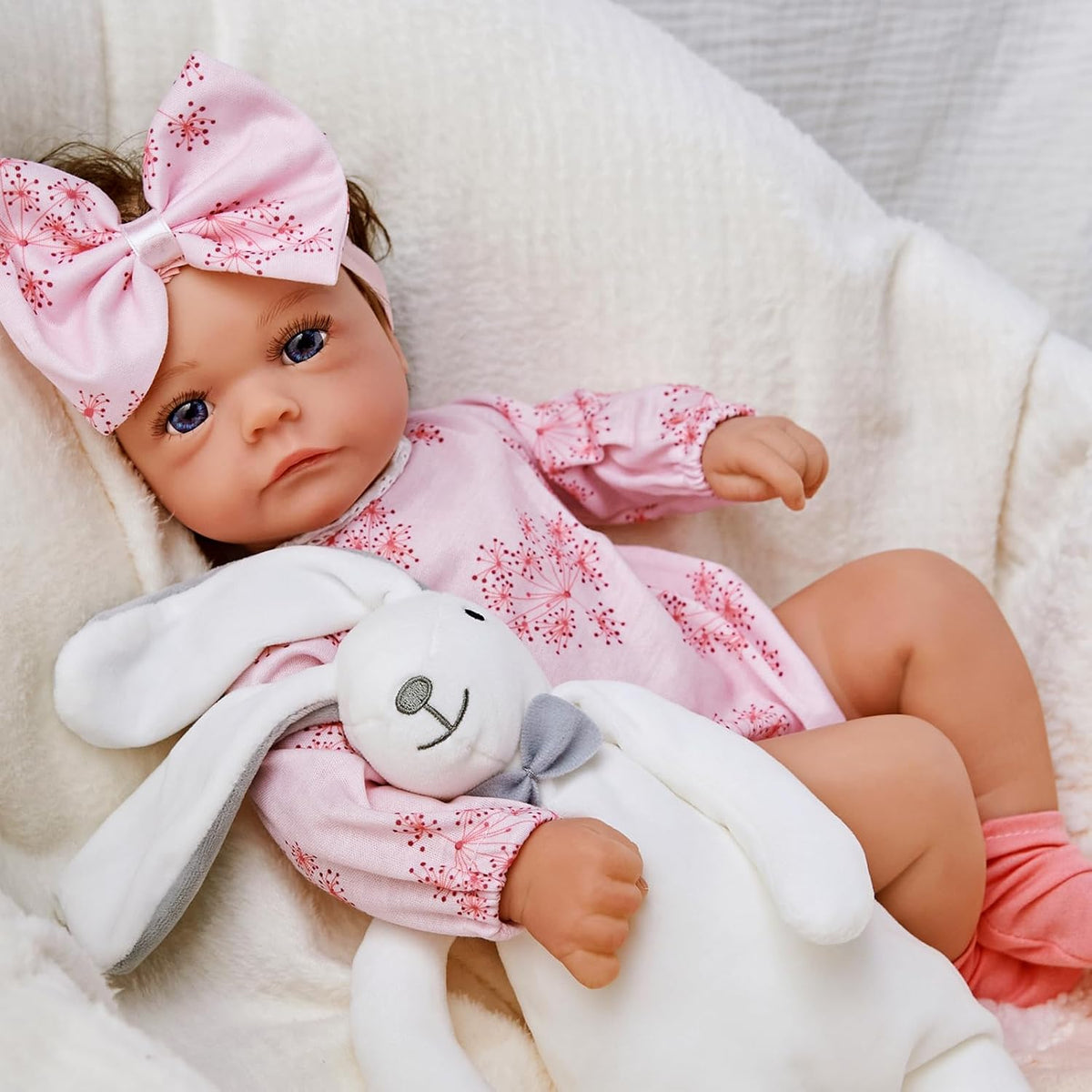 17 Inch Cloth Body Blue Eyes Hand-Rooted Hair Reborn Baby Doll G876039
