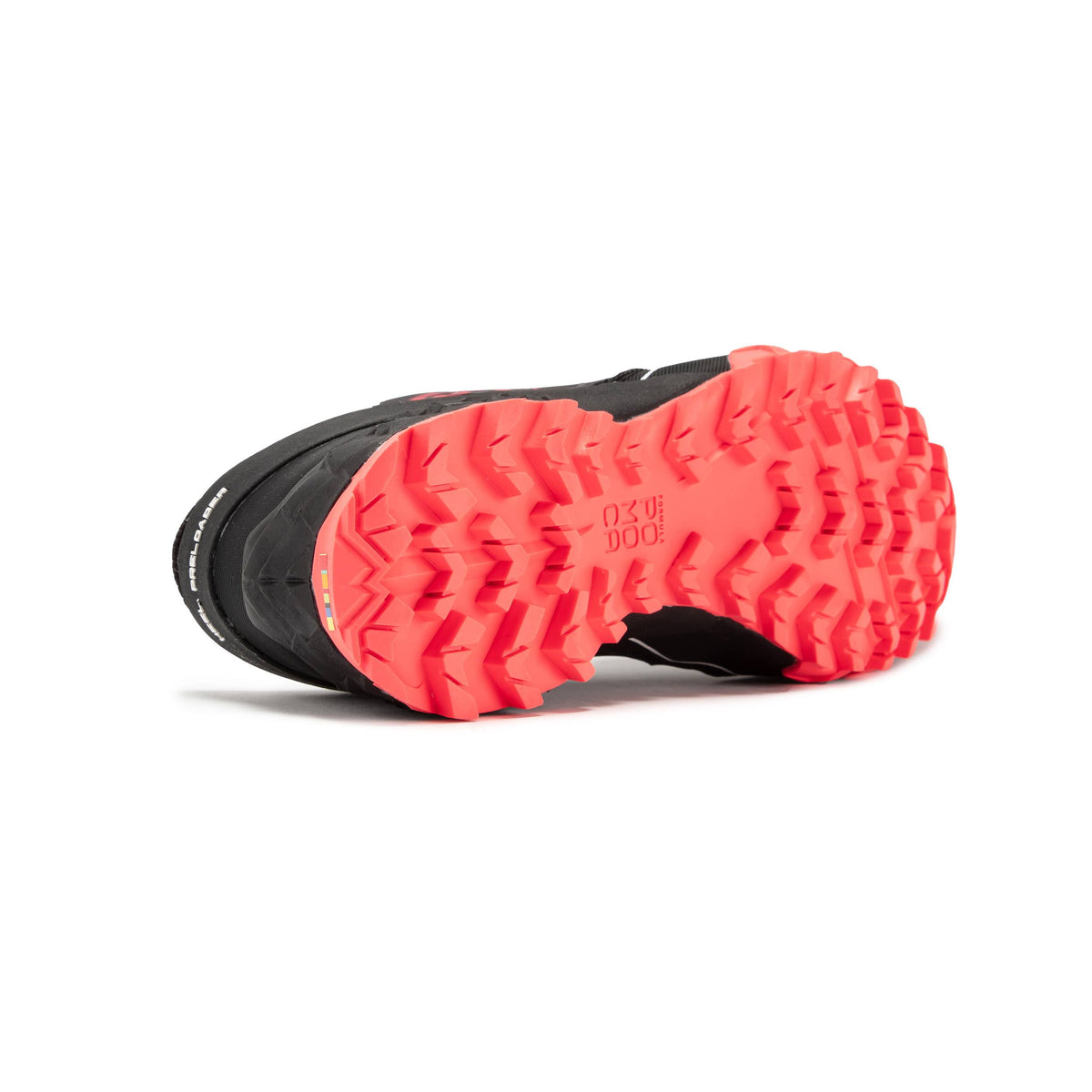 Black Fluo Pink Trail Running Shoes H294617