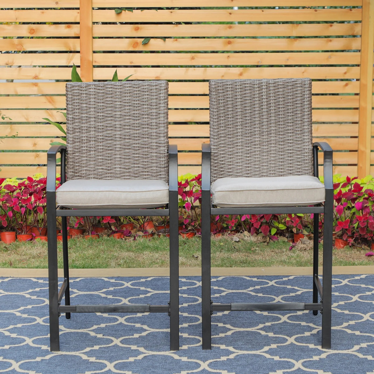 Wicker Rattan Bar Stools Set of 2 Q93128