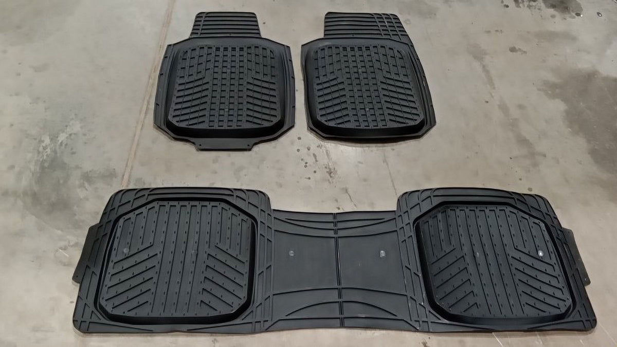 Pre-Owned 2018 Dodge Caravan 3 Front & Rear Rubber Floor Mat Set OEM F513