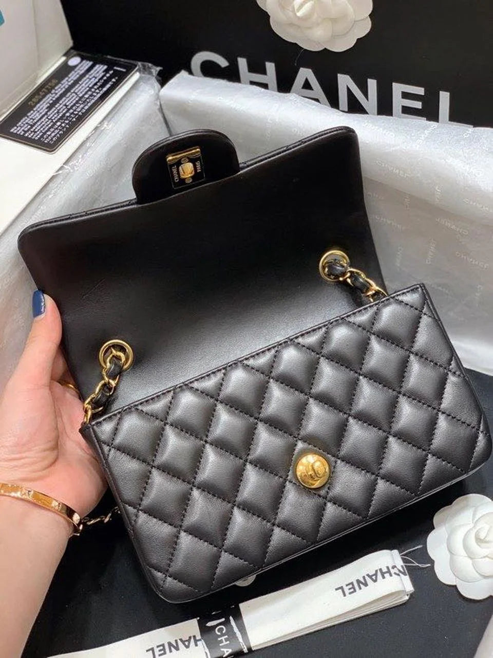 Black Shoulder And Crossbody Bag M97015