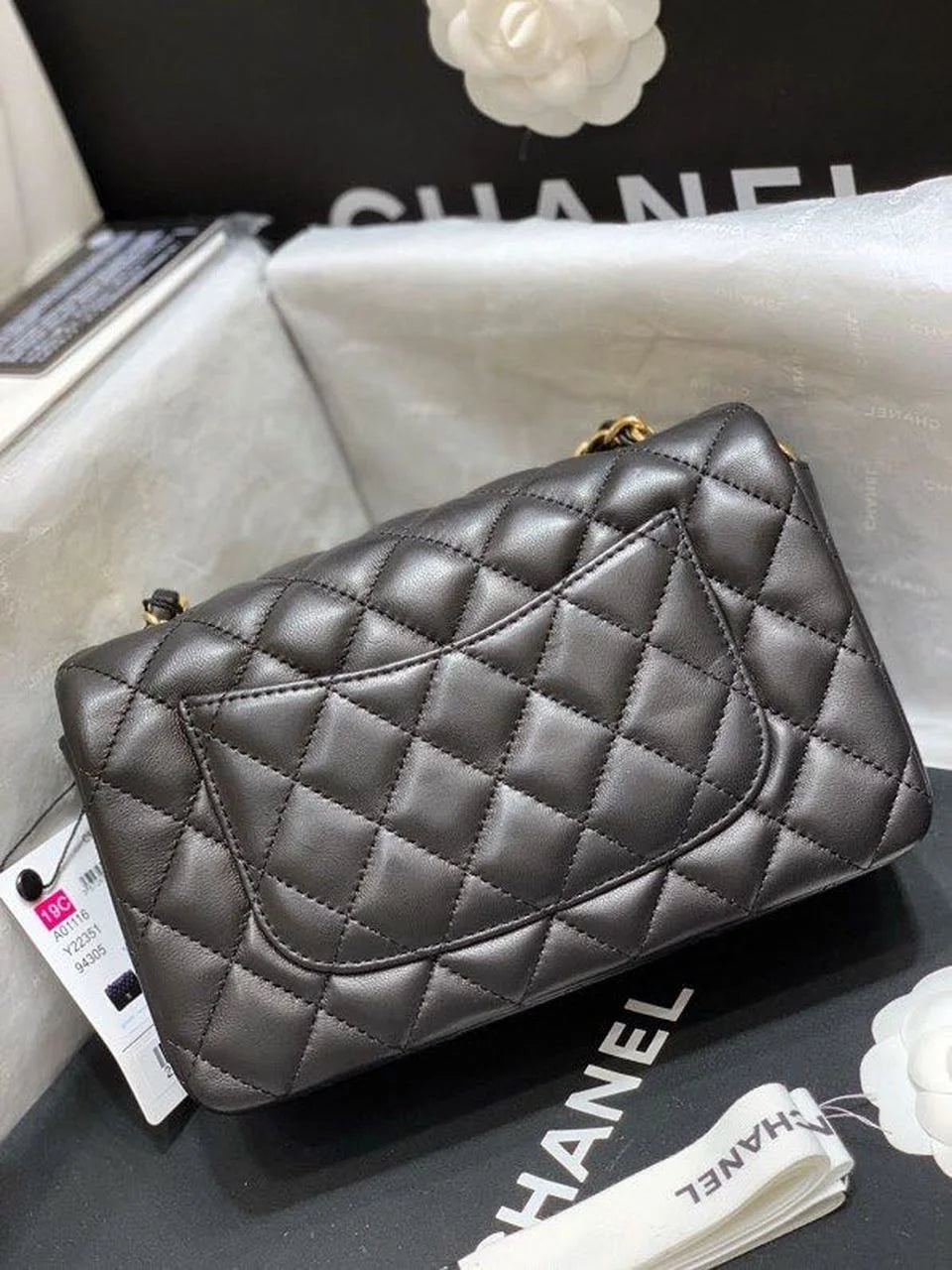 Black Shoulder And Crossbody Bag M97015