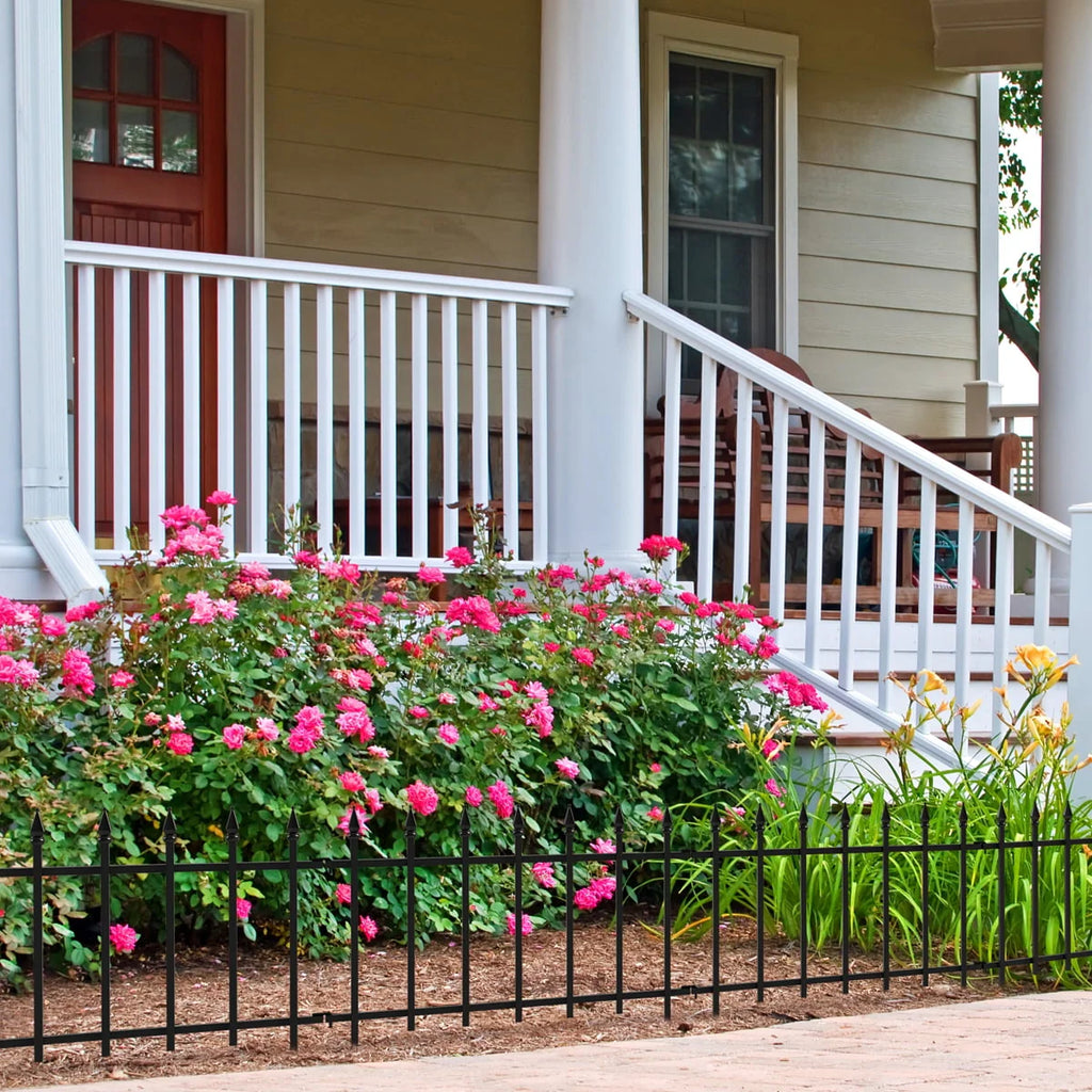 Black Powder Coated Steel Garden Border N731