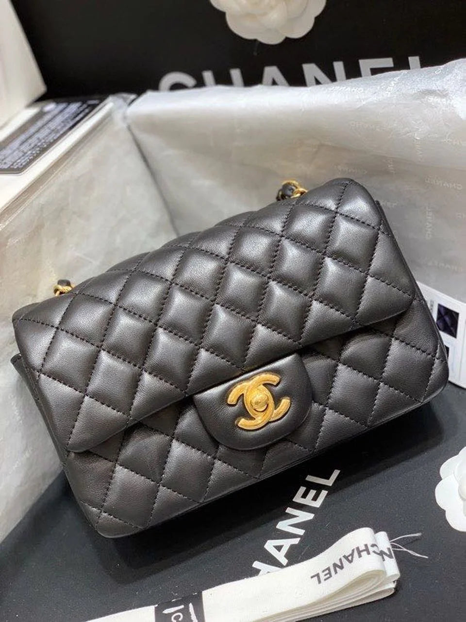 Black Shoulder And Crossbody Bag M97015