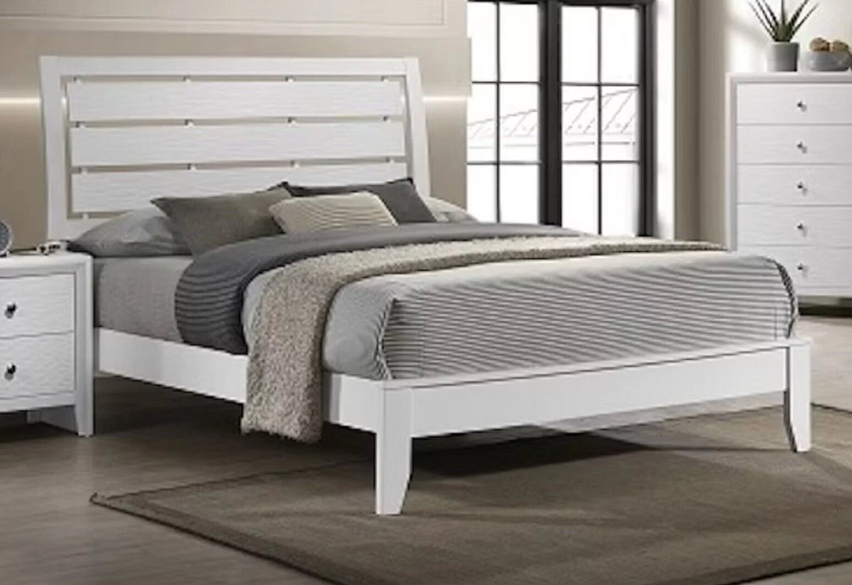 White Full Size Wood Panel Bed Set K86591