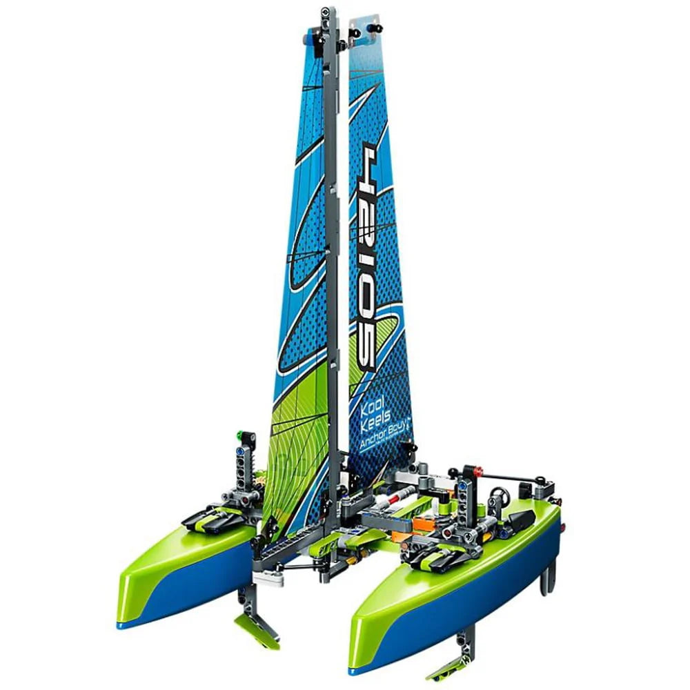 Catamaran Building Kit 404 pieces L517284