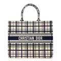 Medium Book Tote O711