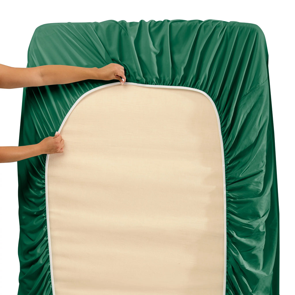 Queen Size Hunter Green Microfiber Fitted Sheet B76182