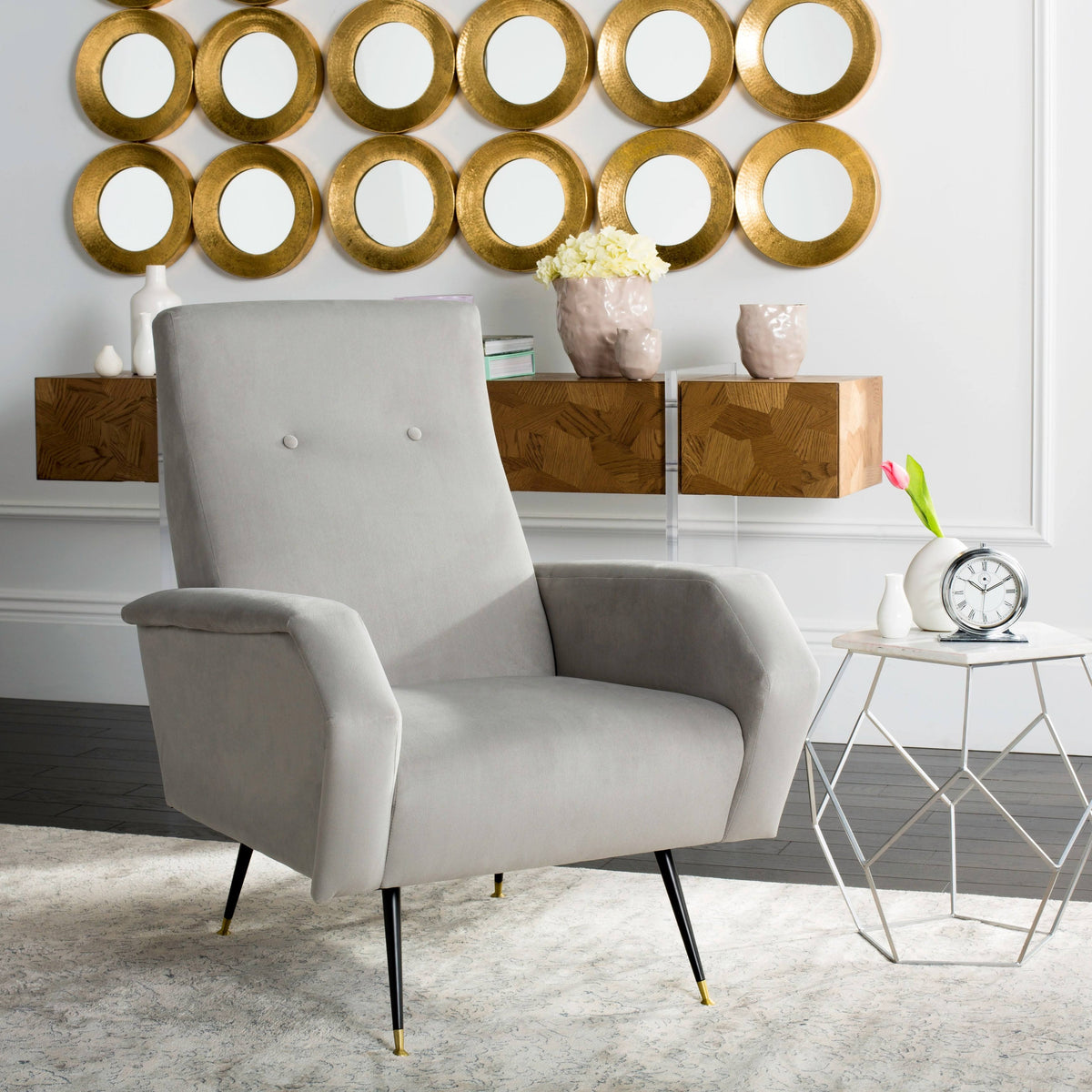 Velvet Retro Accent Chair J620