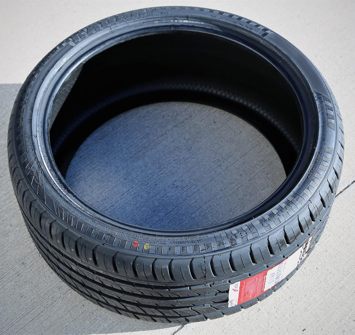 All-Season High Performance Radial Tire 225/35R18 87Y XL 4-Ply BSW D53443