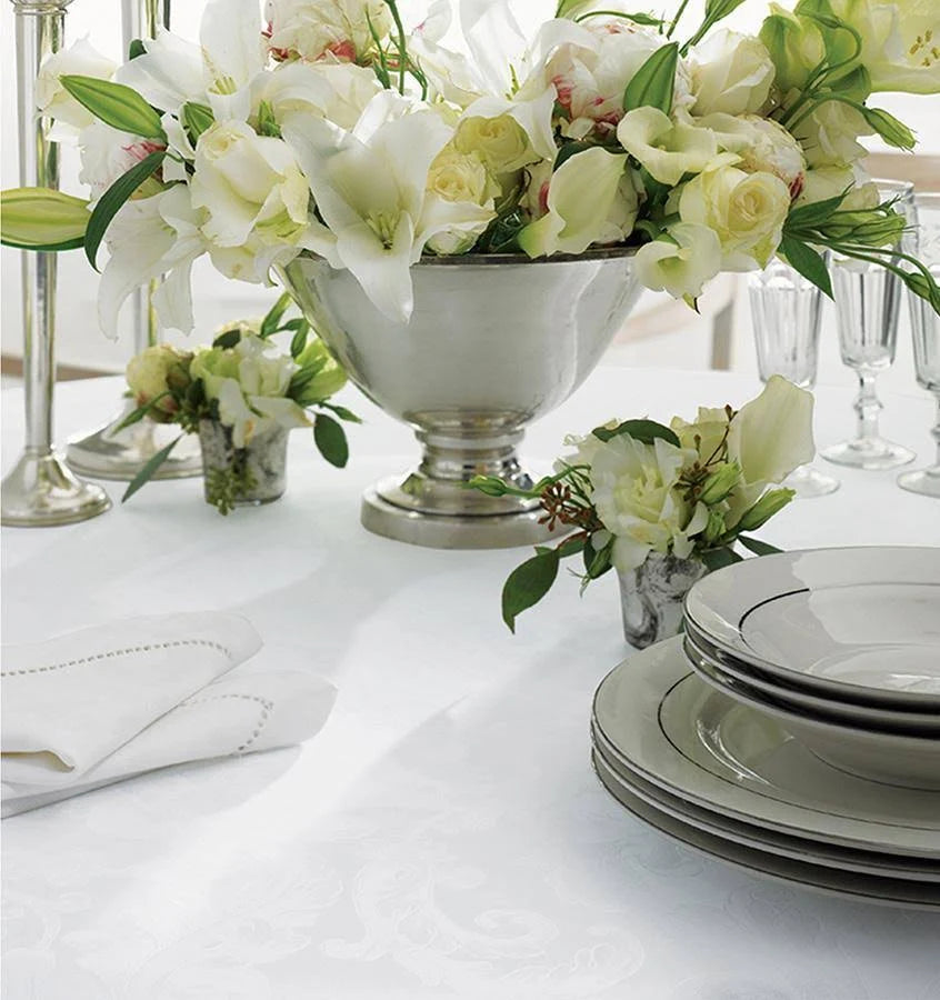 Garnet Table Linens W166