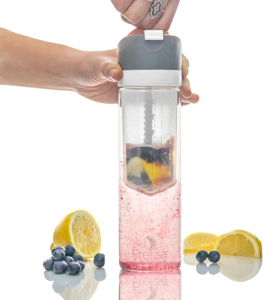 24 OZ Fruit Infused Water Bottle Infuser Y67950